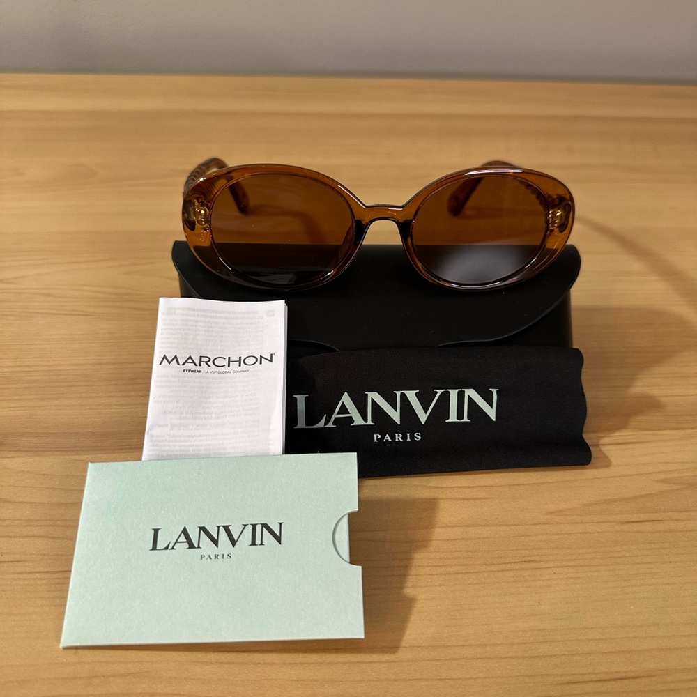 Authentic Lanvin 55mm Babe Oval Sunglasses. New in case.